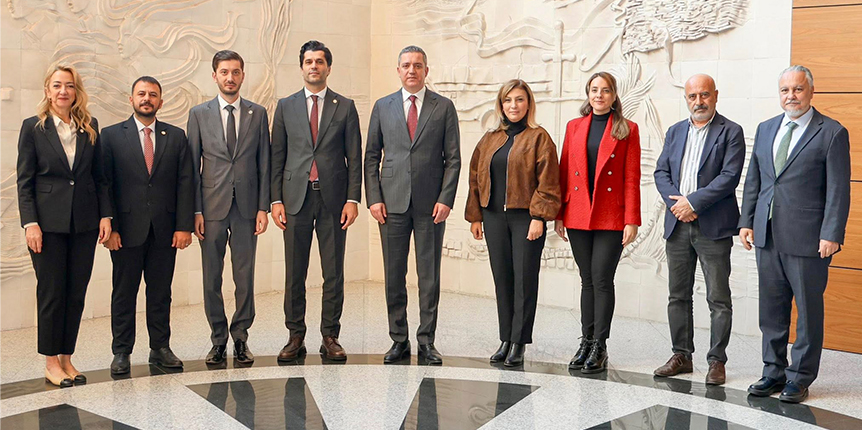 Sakarya Barosu'ndan Türkiye Barolar Birliği ve Anıtkabir ziyaretleri