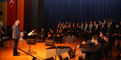 Sakarya Barosu’ndan Türk Halk Müziği Konseri
