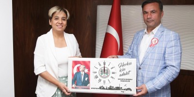 Baro Başkanı Yıldız'dan Geyve Belediyesi'ne ziyaret