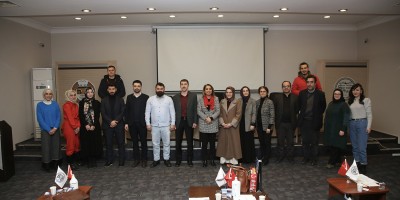 Baroda düzenlenen seminerde 'Mülteci Hukuku' ele alındı