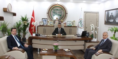 SAKARYA SOSYAL GÜVENLİK KURUMU İL MÜDÜRÜ ERHAN ÇAVUŞ İLE  ÇALIŞMA VE İŞ KURUMU İL MÜDÜRÜ TEKİN KAYA’DAN  BARO BAŞKANI AV. ABDURRAHİM BURAK’A ZİYARET