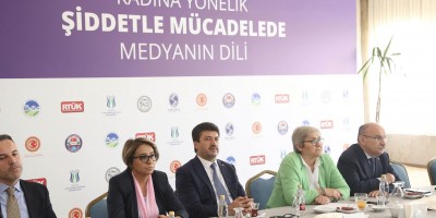 Kadına Yönelik Şiddetle Mücadelede Medyanın Dili başlıklı toplantı düzenlendi