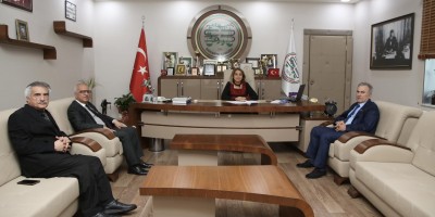 Vatan ve Hürriyet Derneği'nden Baro Başkanı Yıldız'a ziyaret