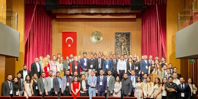 Genç avukatlar sorunlarını belirledi