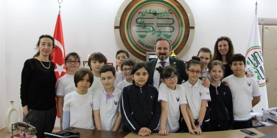 ŞAHİN ÖĞRENCİLERİNDEN BAŞKAN KAZAN İLE RÖPORTAJ