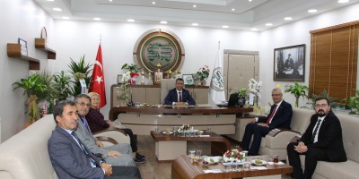 CHP İL BAŞKANI ERDOĞAN ISIR’DAN BARO BAŞKANI BURAK’A TEBRİK ZİYARETİ 
