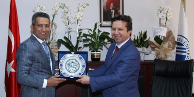 Başkan Burak Dekan Narbay’ı ziyaret etti