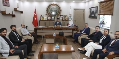 Dekan Narbay'dan Baro Başkanı Adıyaman'a hayırlı olsun ziyareti